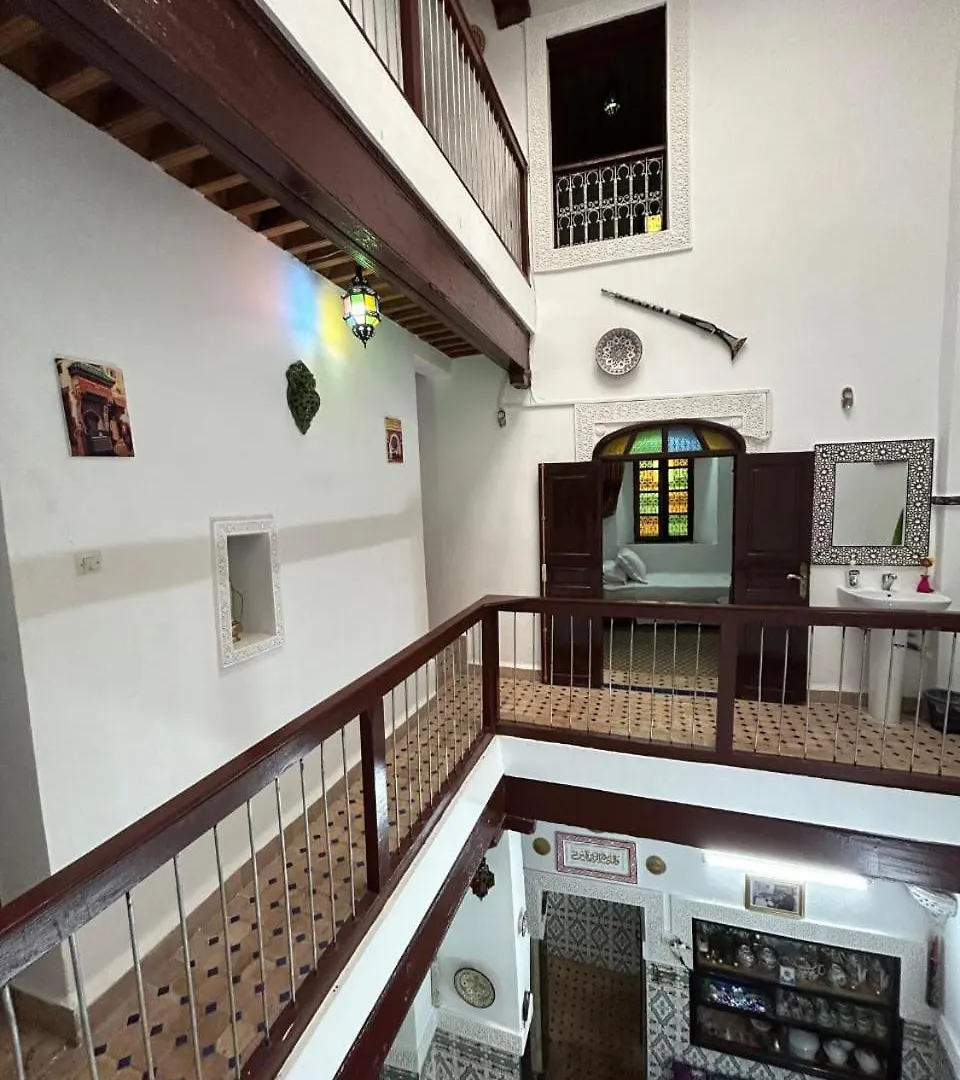 Darmouniafes Apartment Homestay