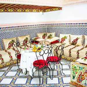 Riad Dar Senhaji Guest house